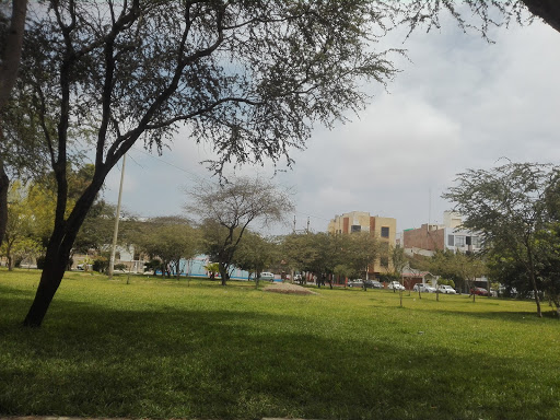 Parque Los Abogados - Santa Victoria