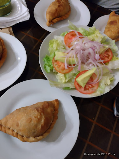 ¡Che! Empanadas Grill